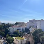 Studio 3Etoiles A 10 Min Du Centre - Calme