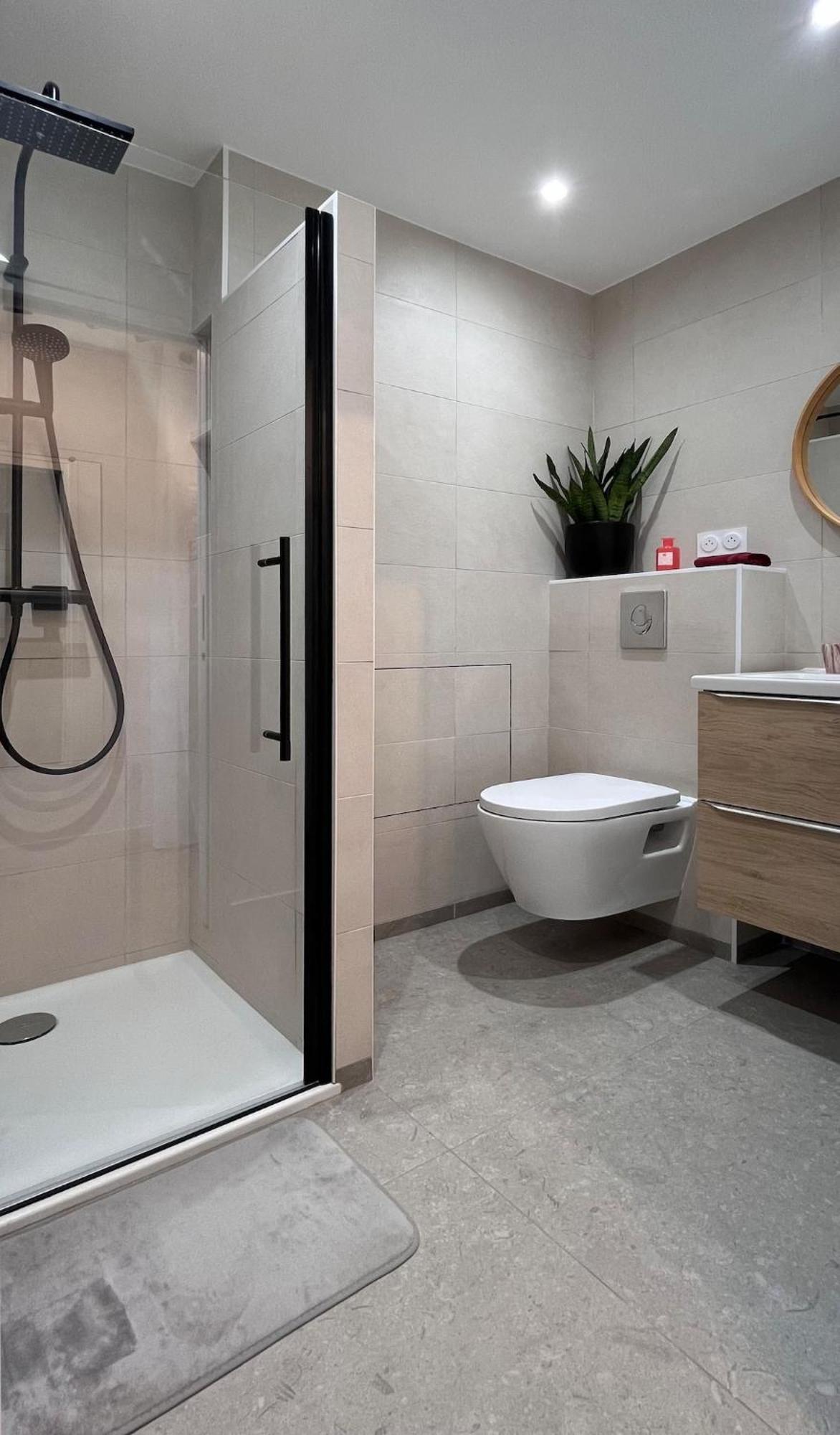 3etoiles A 10 Min Du Centre - Calme Appartement Cannes